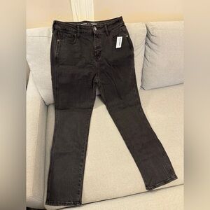 BRAND NEW! Old Navy High-Rise Vintage Slim Jeans